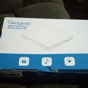 Geoueao mini portable DVD player model #dvp101 multi color